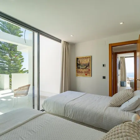 Sea Gardens Villa